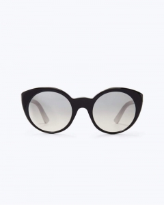 ���� Mangoff